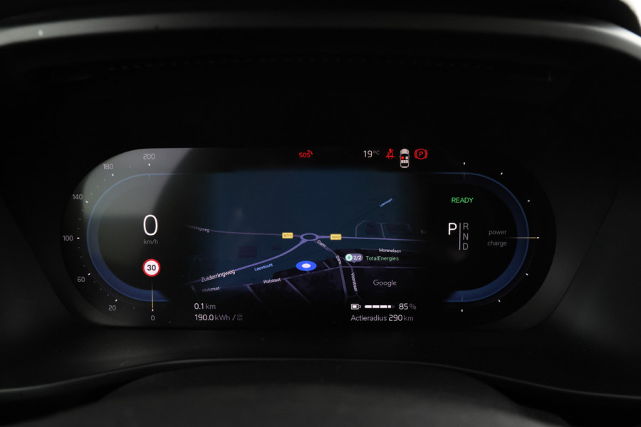 Volvo XC40 Recharge P8 AWD R-Design Grote accu, Als nieuw.