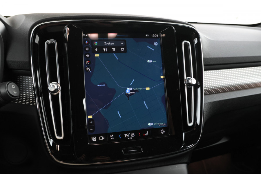 Volvo XC40 Recharge P8 AWD R-Design Grote accu, Als nieuw.