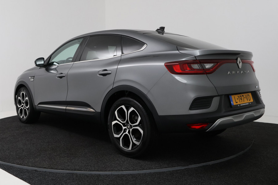Renault Arkana 1.6 E-Tech Hybrid 145 Intens (SFEERVERLICHTING, CRUISE ADAPTIEF, ACHTERUITRIJCAMERA, PARKEERSENSOREN)