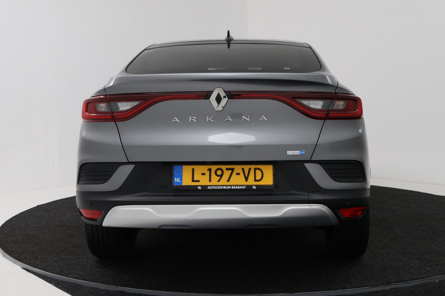 Renault Arkana 1.6 E-Tech Hybrid 145 Intens (SFEERVERLICHTING, CRUISE ADAPTIEF, ACHTERUITRIJCAMERA, PARKEERSENSOREN)
