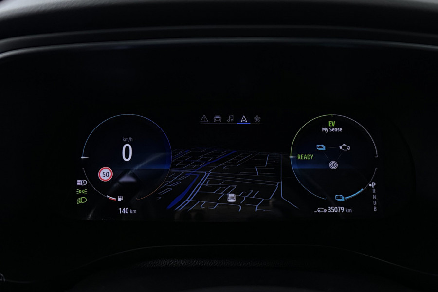 Renault Arkana 1.6 E-Tech Hybrid 145 Intens (SFEERVERLICHTING, CRUISE ADAPTIEF, ACHTERUITRIJCAMERA, PARKEERSENSOREN)