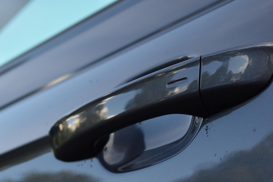 Volkswagen Taigo 1.5 TSI 3x R-line Keyless Lane Camera