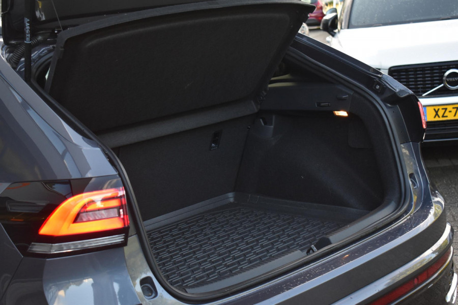Volkswagen Taigo 1.5 TSI 3x R-line Keyless Lane Camera