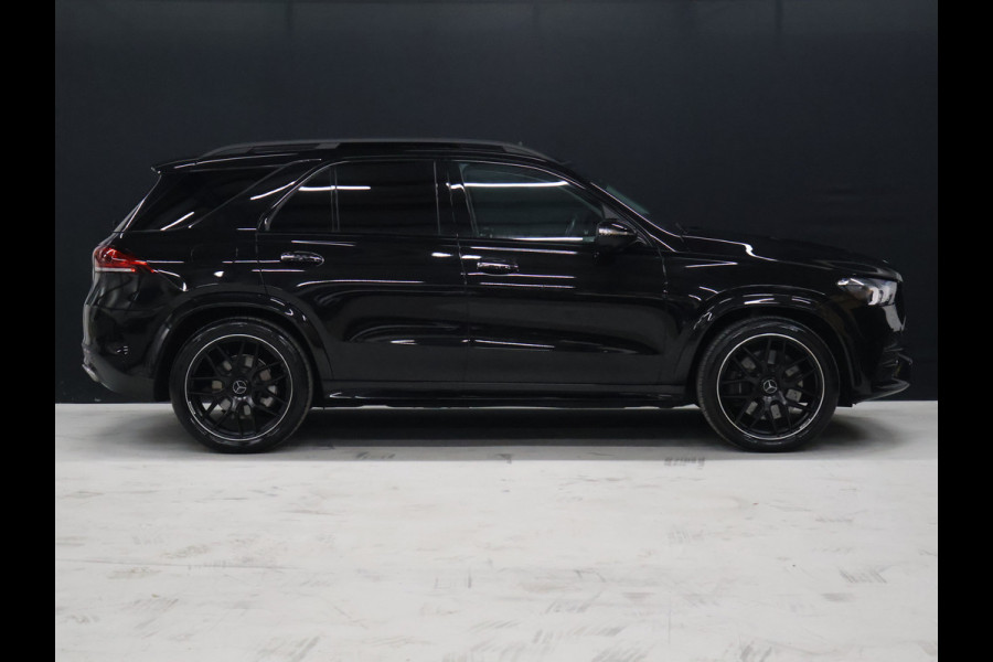 Mercedes-Benz GLE 350 e 4MATIC AMG Sport [SCHUIFKANTELDAK, BURMESTER, MEMORY SEATS, SFEERVERLICHTING, APPLE CARPLAY, STOELVERWARMING, CAMERA, CRUISE CONTROL, NAVIGATIE, BLUETOOTH, CLIMATE CONTROL, NIEUWSTAAT]