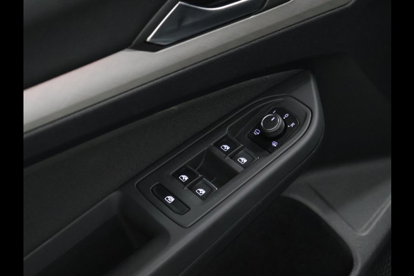 Volkswagen Golf Variant 1.0 eTSI Life Business [ADAPTIVE CRUISE, APPLE CARPLAY, TREKHAAK, ANDROID, MEMORY SEAT, STOELVERWARMING, PDC V+A, DIGITAL DASH, CLIMATE CONTROL, NIEUWSTAAT]