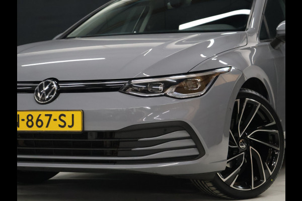 Volkswagen Golf Variant 1.0 eTSI Life Business [ADAPTIVE CRUISE, APPLE CARPLAY, TREKHAAK, ANDROID, MEMORY SEAT, STOELVERWARMING, PDC V+A, DIGITAL DASH, CLIMATE CONTROL, NIEUWSTAAT]