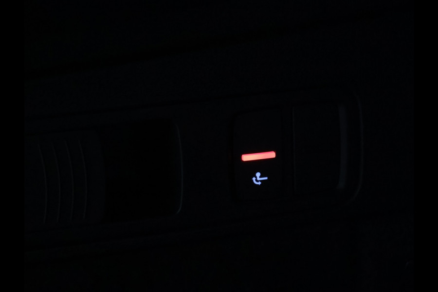 Audi Q5 Sportback 50 TFSI e S Line Sport [APPLE CARPLAY, VIRTUAL COCKPIT, CAMERA, MATRIX, TREKHAAK ELEK., ANDROID, LEDEREN SPORTSTOELEN, PDC V+A, CRUISE, CLIMATE, NIEUWSTAAT]