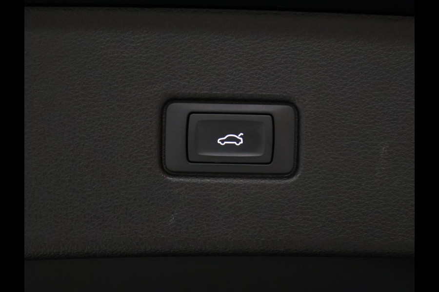 Audi Q5 Sportback 50 TFSI e S Line Sport [APPLE CARPLAY, VIRTUAL COCKPIT, CAMERA, MATRIX, TREKHAAK ELEK., ANDROID, LEDEREN SPORTSTOELEN, PDC V+A, CRUISE, CLIMATE, NIEUWSTAAT]