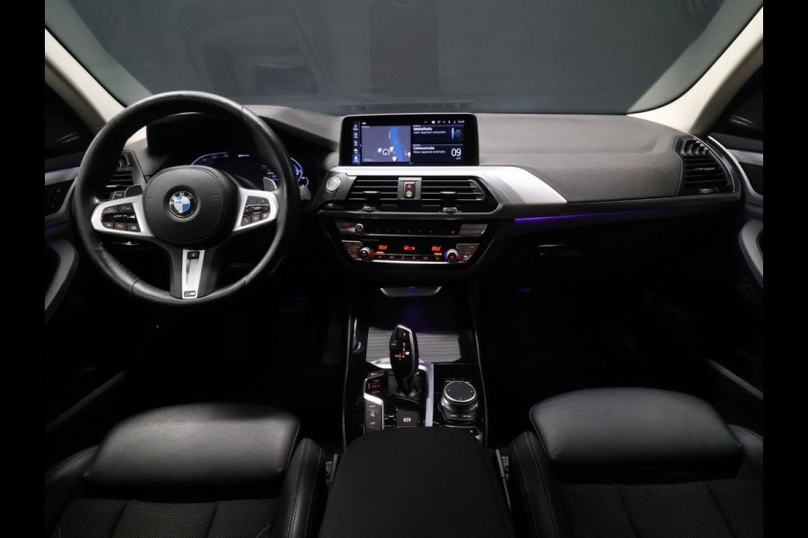 BMW X3 xDrive30e High Executive M Sport [HARMAN/KARDON, MEMORY SEATS, HEAD-UP, STUURVERWARMING, APPLE CARPLAY, ANDROID, ADAPTIVE CRUISE, 360 CAMERA, STOELVERWARMING, ADAPTIVE LED, NIEUWSTAAT]