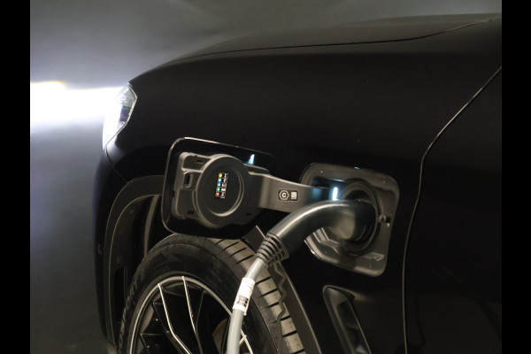 BMW X3 xDrive30e High Executive M Sport [HARMAN/KARDON, MEMORY SEATS, HEAD-UP, STUURVERWARMING, APPLE CARPLAY, ANDROID, ADAPTIVE CRUISE, 360 CAMERA, STOELVERWARMING, ADAPTIVE LED, NIEUWSTAAT]