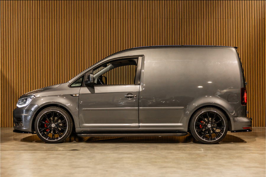 Volkswagen Caddy 2.0 TDI Exclusive 185 PK | Marge | BTW & BPM Vrij | Bi-Xenon | ACC | CarPlay | Navigatie | PDC | MF Stuur | Trekhaak | Nieuwe APK | Alarm | Schroefset | Spoilerkit | Dealer onderhouden