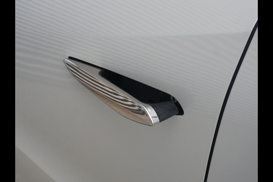 DS DS 3 Crossback 1.2 PureTech Performance Line Parkeerhulp v/a