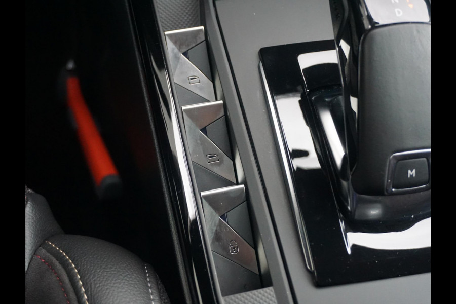 DS DS 3 Crossback 1.2 PureTech Performance Line Parkeerhulp v/a