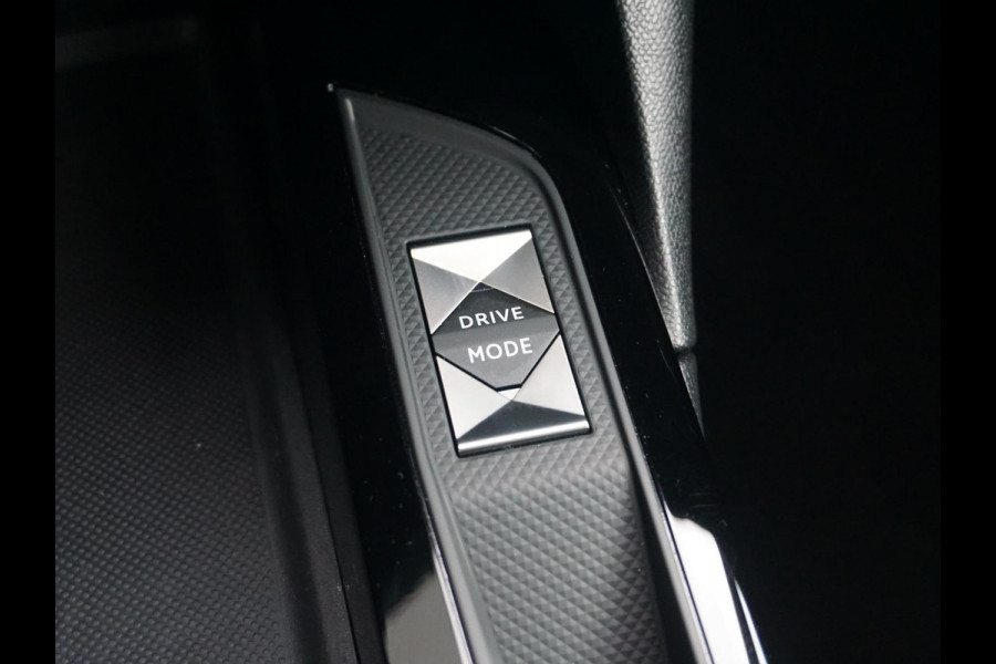 DS DS 3 Crossback 1.2 PureTech Performance Line Parkeerhulp v/a