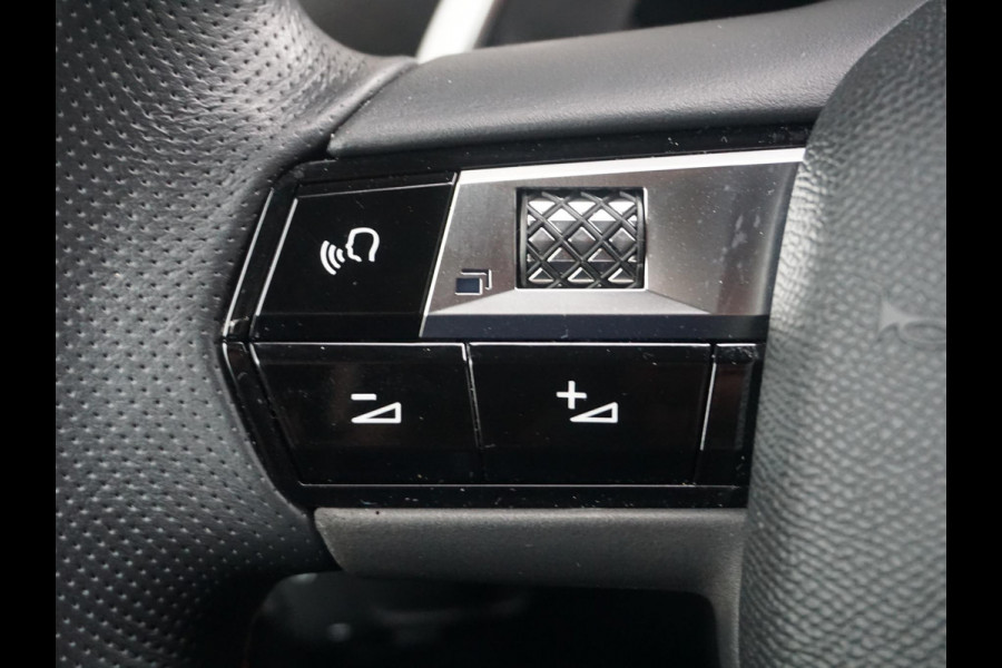 DS DS 3 Crossback 1.2 PureTech Performance Line Parkeerhulp v/a