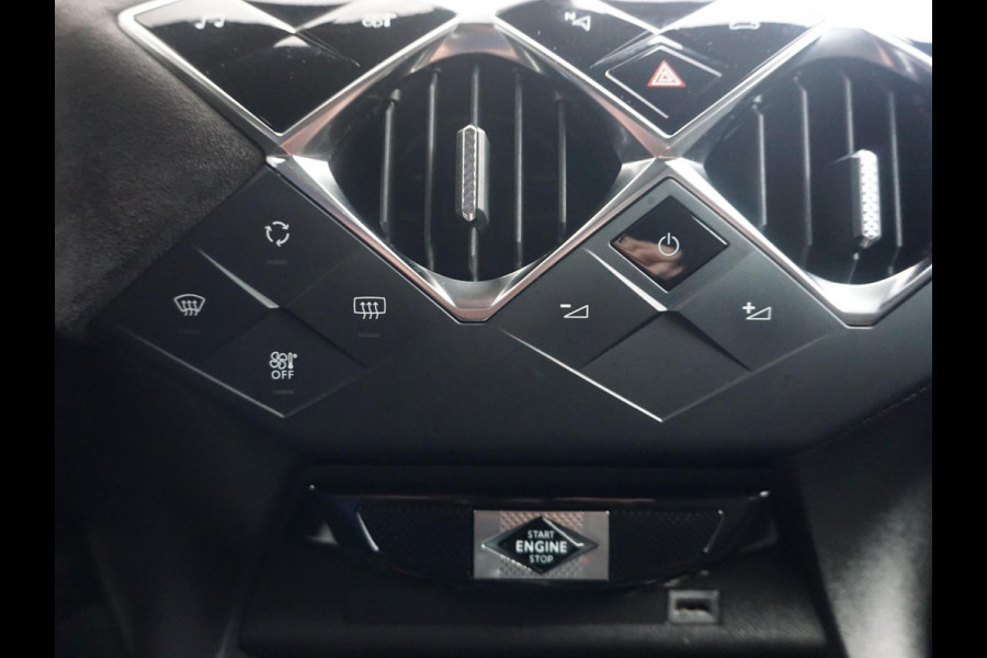 DS DS 3 Crossback 1.2 PureTech Performance Line Parkeerhulp v/a