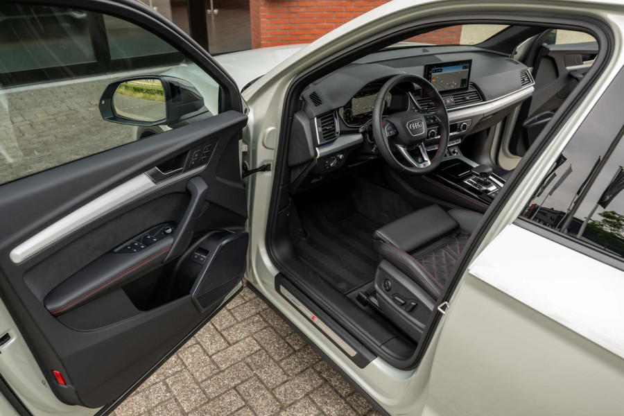 Audi Q5 Sportback 55 TFSI e S edition Competition Carbon Luchtvering