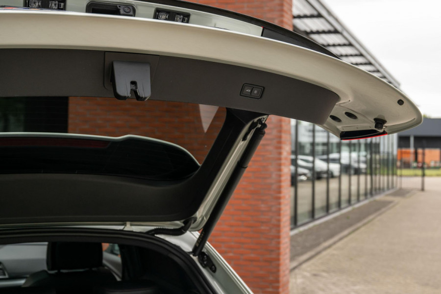 Audi Q5 Sportback 55 TFSI e S edition Competition Carbon Luchtvering