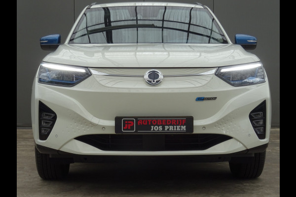 SsangYong Korando E-Motion Platinum 2WD * 326 KM ACCURADIUS * LUXE UITV. !!
