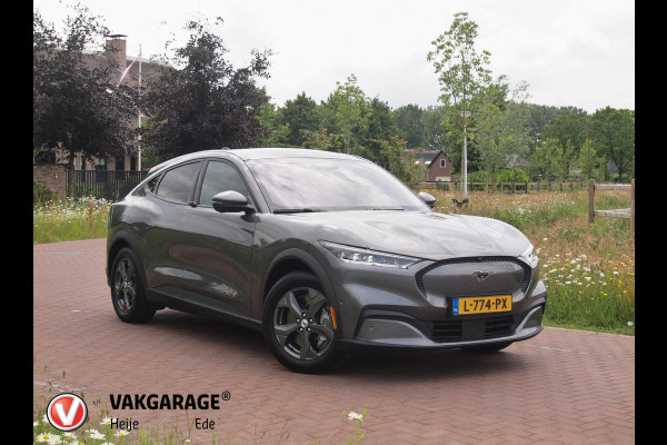 Ford Mustang Mach-E Extended RWD 98 kWh | Panoramadak | Bang & Olufsen | 360 Camera | Trekhaak | Apple Carplay |