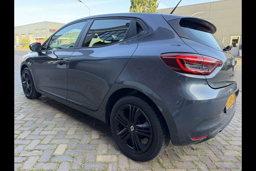 Renault Clio 1.0 TCe Navigatie / Apple CarPlay - Android / 1e Eigenaar / ALL-Season banden / Cruise Control / PDC met optische w