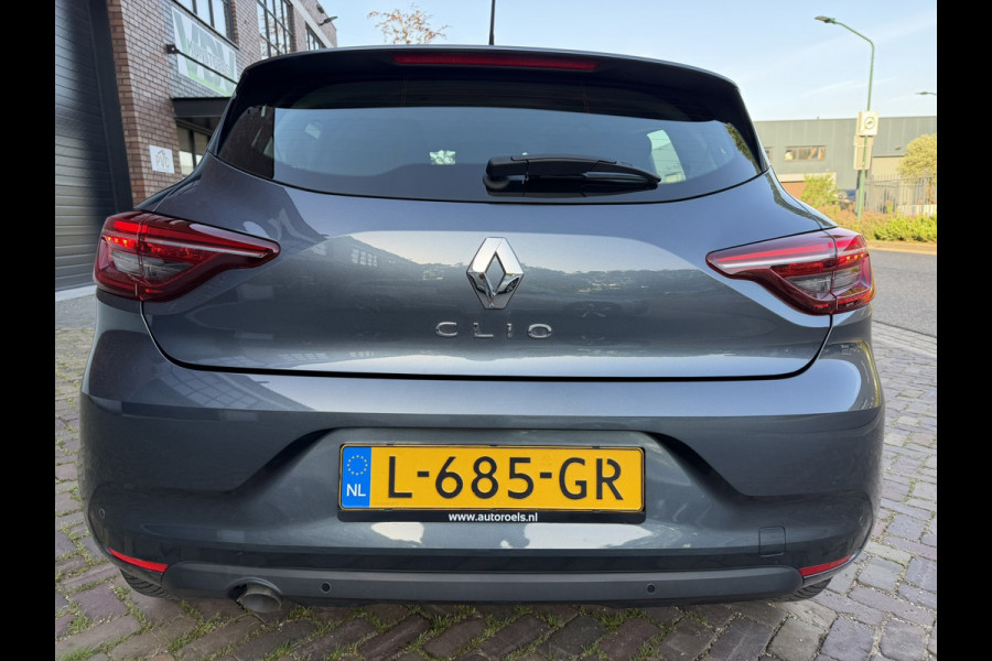 Renault Clio 1.0 TCe Navigatie / Apple CarPlay - Android / 1e Eigenaar / ALL-Season banden / Cruise Control / PDC met optische w