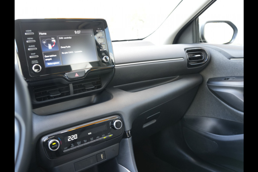 Toyota Yaris 1.5 Hybrid 115 Comfort | Cruise control adaptief | Apple Carplay/Android Auto
