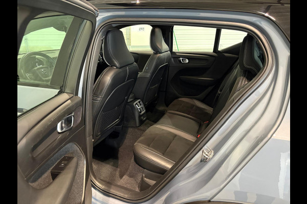 Volvo XC40 T4 Aut. Plug-in Hybrid R-Design 360camera Leder Panoramadak 211pk