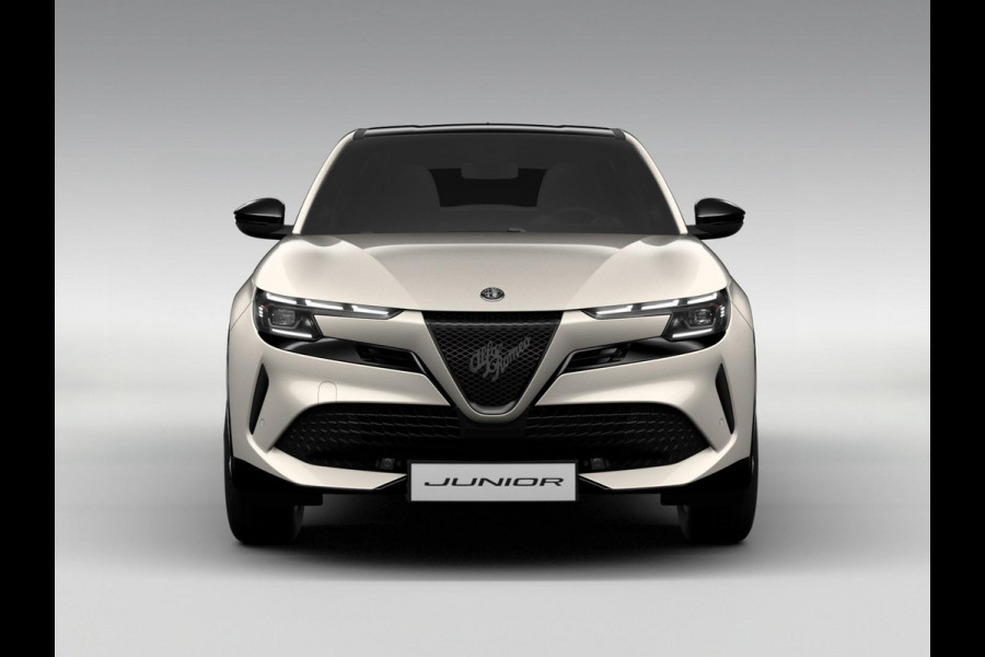 Alfa Romeo junior Elettrica Ti 54 kWh | Clima | Adapt. Cruise | Keyless | Handsfree A-Klep | PDC rondom | Pack Techno | Warmtepomp | Bicolore