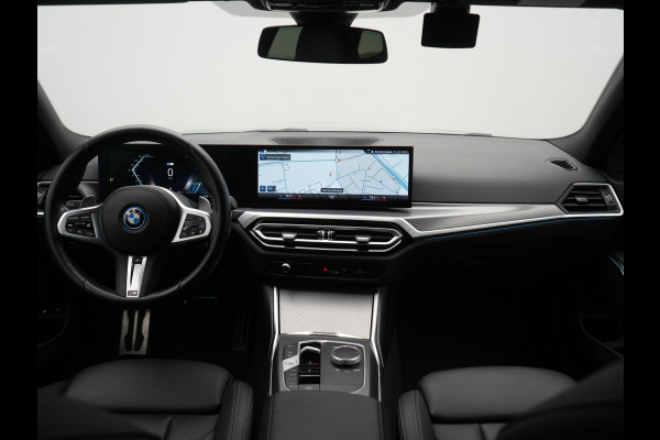 BMW 3 Serie Touring 330e xDrive M Sport PHEV FACELIFT MODEL 293pk Dealer O.H. | Trekhaak Af Fabriek | Adaptive Cruise | Lederen Sportstoelen Verwarmd | Sfeerverlichting | Apple Carplay | 19"L.M & M Sportremmen | Stuur Verwarmd | Hifi Audio | Adaptive LED | DAB | Plug In Hybrid |