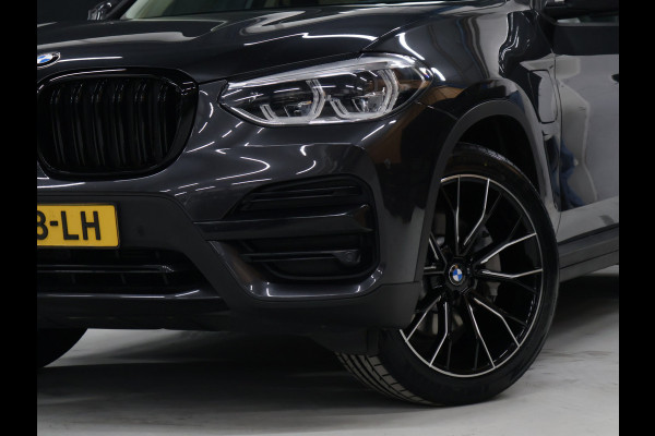BMW X3 xDrive30e High Executive [APPLE CARPLAY, HEAD-UP, STOELVERWARMING, VOL LEDER, ADAPTIVE LED, PDC V+A, CRUISE CONTROL, ELEKTRISCHE ACHTERKLEP, CLIMATE CONTROL, NIEUWSTAAT]