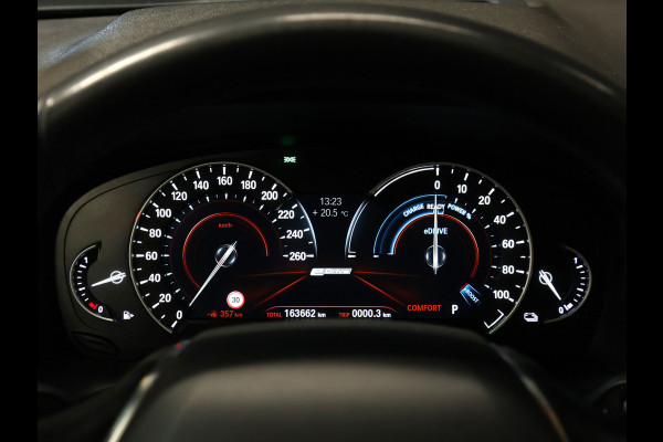 BMW X3 xDrive30e High Executive [APPLE CARPLAY, HEAD-UP, STOELVERWARMING, VOL LEDER, ADAPTIVE LED, PDC V+A, CRUISE CONTROL, ELEKTRISCHE ACHTERKLEP, CLIMATE CONTROL, NIEUWSTAAT]