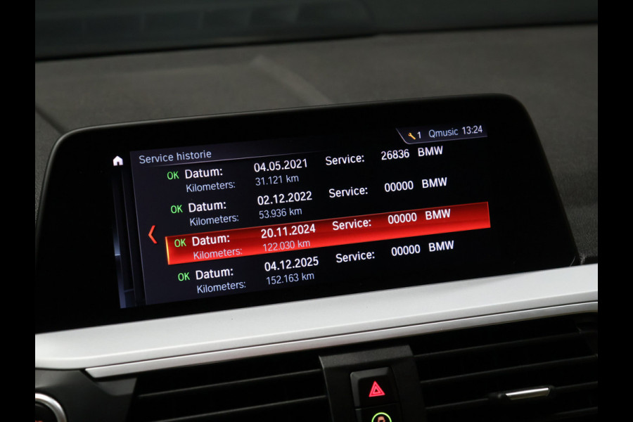 BMW X3 xDrive30e High Executive [APPLE CARPLAY, HEAD-UP, STOELVERWARMING, VOL LEDER, ADAPTIVE LED, PDC V+A, CRUISE CONTROL, ELEKTRISCHE ACHTERKLEP, CLIMATE CONTROL, NIEUWSTAAT]