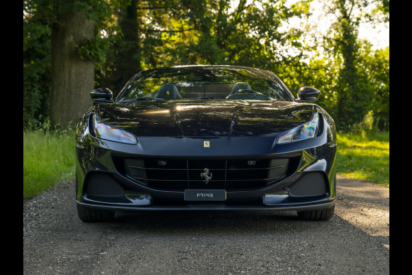 Ferrari Portofino M 3.9 V8 | Blu America! | Pass. display | Veel alcantara! | Carbon interieur