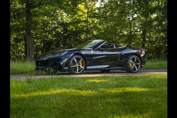 Ferrari Portofino M 3.9 V8 | Blu America! | Pass. display | Veel alcantara! | Carbon interieur