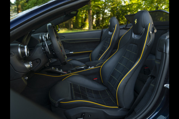 Ferrari Portofino M 3.9 V8 | Blu America! | Pass. display | Veel alcantara! | Carbon interieur