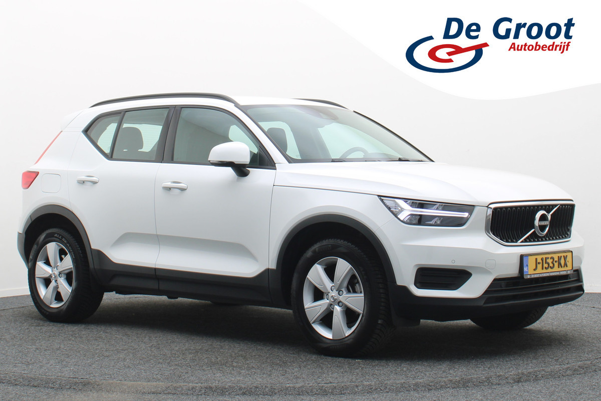 Volvo XC40 1.5 T2 Momentum Core Automaat Camera, Apple Carplay, Rijstrooksensor, LED, Climate, PDC