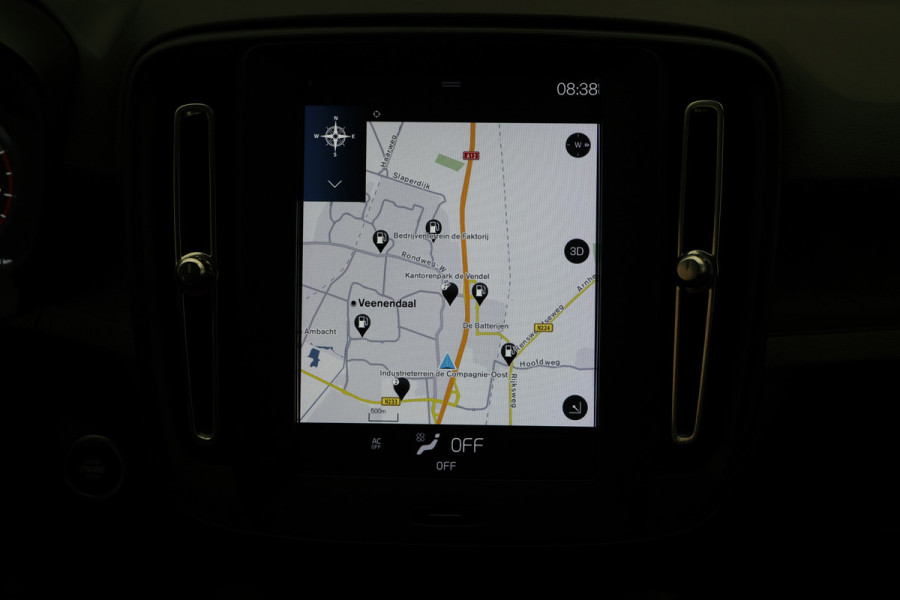 Volvo XC40 1.5 T2 Momentum Core Automaat Camera, Apple Carplay, Rijstrooksensor, LED, Climate, PDC