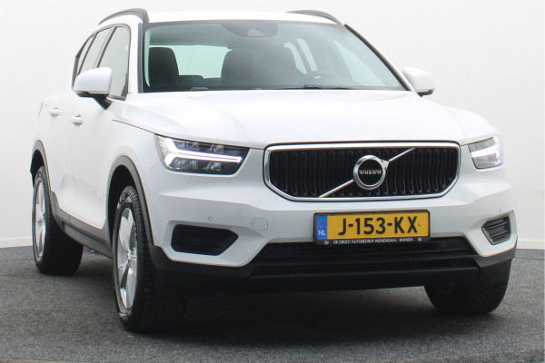 Volvo XC40 1.5 T2 Momentum Core Automaat Camera, Apple Carplay, Rijstrooksensor, LED, Climate, PDC