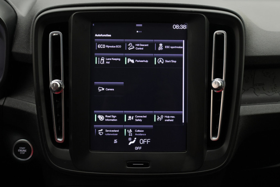 Volvo XC40 1.5 T2 Momentum Core Automaat Camera, Apple Carplay, Rijstrooksensor, LED, Climate, PDC