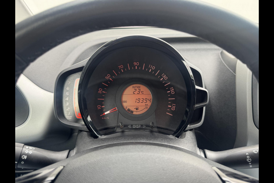 Citroën C1 1.0 e-VTi Feel | Airco | Rijklaar geleverd incl 12 maanden BOVAG garantie! |