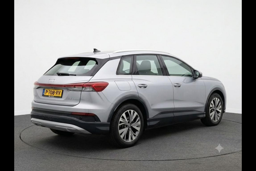 Audi Q4 e-tron 40 Launch edition Advanced Plus 77 kWh 204pk | Navigatie | Parkeercamera | Matrix | Adaptieve cruise controle