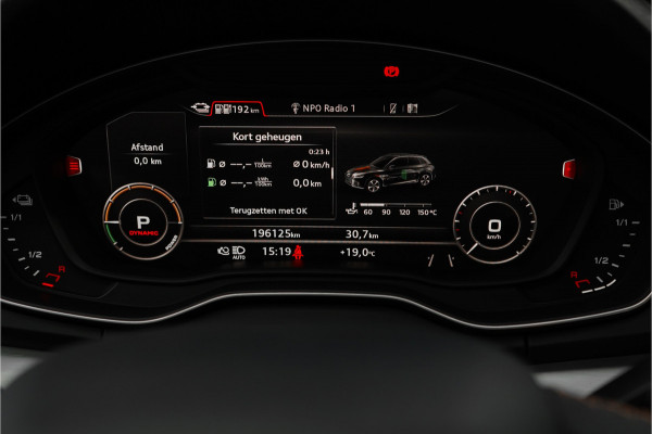 Audi Q5 55 TFSI e Quattro Competition S-Line Pano Luchtvering B&O Trekhaak