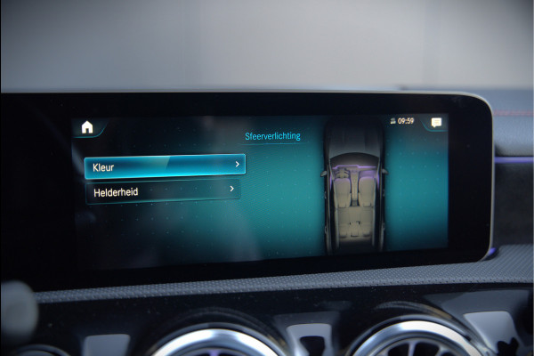 Mercedes-Benz CLA-Klasse Shooting Brake 250 e Premium AMG | Stoelverwarming | Camera | Apple Carplay | Keyless | Adaptive Cruise Control | Ambiance Verlichting | LED | Climate Control