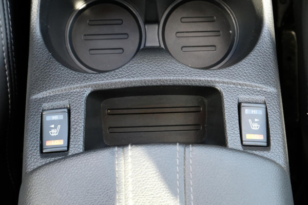 Nissan QASHQAI 1.3 DIG-T Premium Edition 140 PK | Lederen bekleding | Panoramadak | 360 Camera | Stoelverwarming | Navigatie | CarPlay | LMV 19" | LED