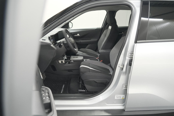 Opel Frontera 1.2 Turbo Hybrid 145 GS | 7 Zitplaatsen | Camera | Dodehoekdetectie | Navigatie | Pack Winter