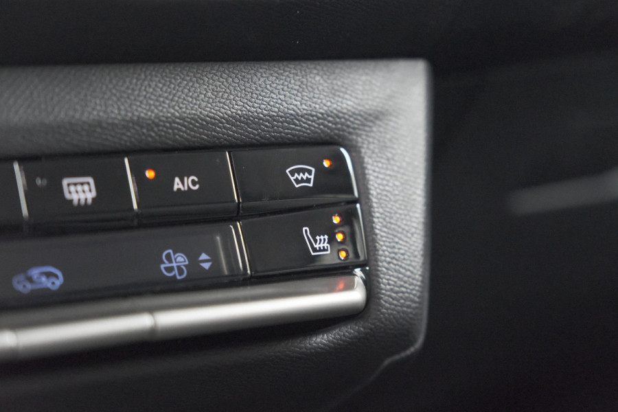 Opel Frontera 1.2 Turbo Hybrid 145 GS | 7 Zitplaatsen | Camera | Dodehoekdetectie | Navigatie | Pack Winter