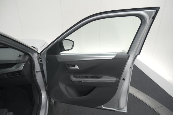 Opel Frontera 1.2 Turbo Hybrid 145 GS | 7 Zitplaatsen | Camera | Dodehoekdetectie | Navigatie | Pack Winter