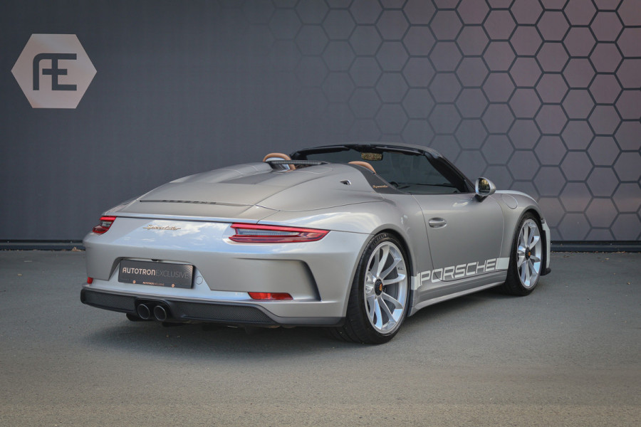 Porsche 911 Speedster 4.0 | VAT REFUNDABLE | HERITAGE PACK | LIFTING | CERAMIC BRAKES | CAMERA | LEATHER AIRVENTS + FULL LEATHER & DASH | SP