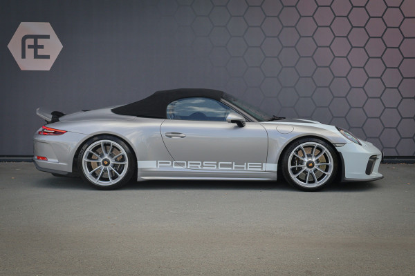 Porsche 911 Speedster 4.0 | VAT REFUNDABLE | HERITAGE PACK | LIFTING | CERAMIC BRAKES | CAMERA | LEATHER AIRVENTS + FULL LEATHER & DASH | SP